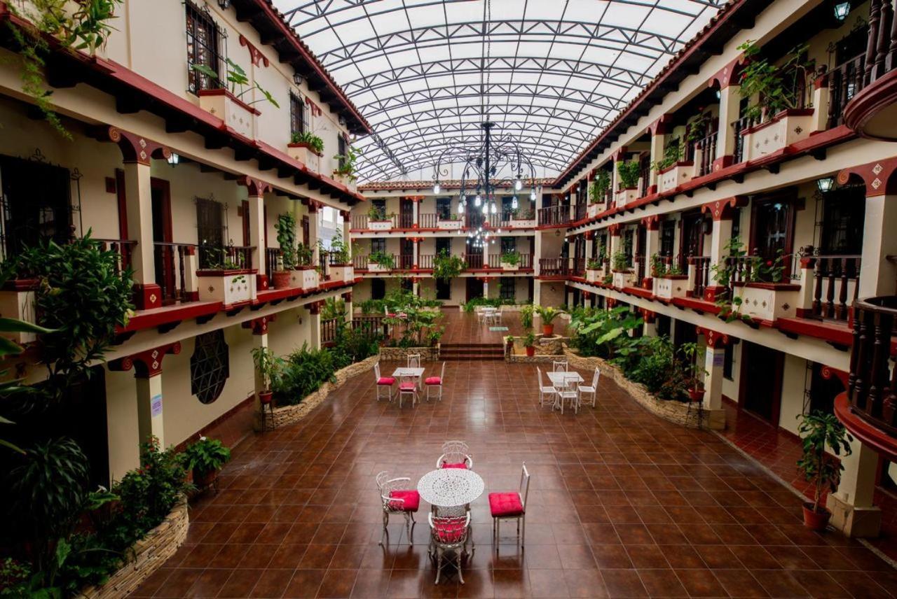 Hotel D'Monica San Cristóbal de Las Casas Exterior foto
